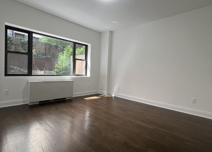 East 56th Street - Photo 1
