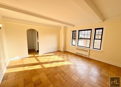 Christopher Street - Photo 1