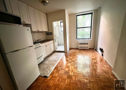 323a East 89 Street - Photo 1