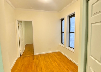 East 80 Street - Photo 1