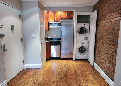 East 5th Street - Photo 1