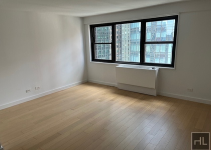 E 39th St - Photo 1