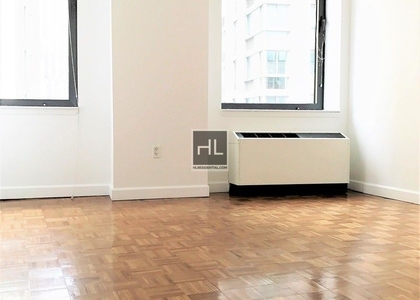 Maiden Lane - Photo 1