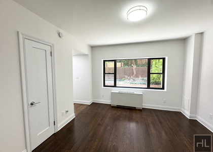 East 56 Street - Photo 1