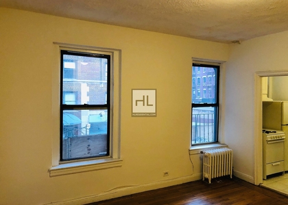 East 58th St - Photo 1