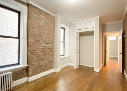 East 18th Street - Photo 1