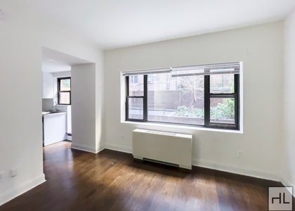 East 56 Street - Photo 1