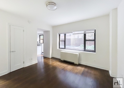 East 56 Street - Photo 1