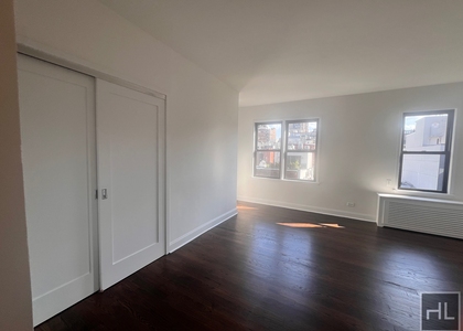 West 22 Street - Photo 1