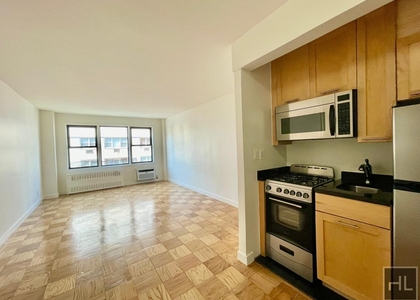East 36 Street - Photo 1