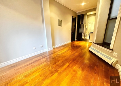 East 28 Street - Photo 1