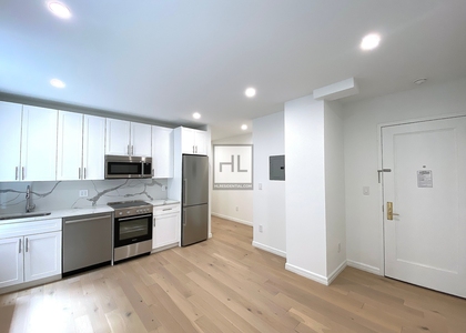 East 48th Street - Photo 1