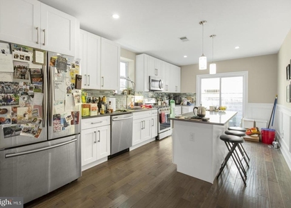 1702 S 16th Street - Photo 1