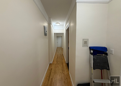 West 13 Street - Photo 1