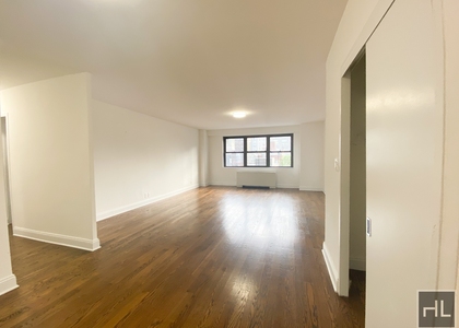 East 88 Street - Photo 1