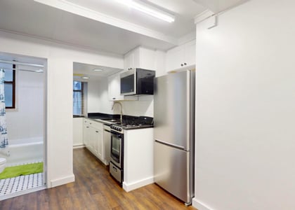 75 Pierrepoint - Photo 1