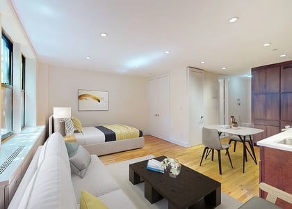 156 Prince Street - Photo 1
