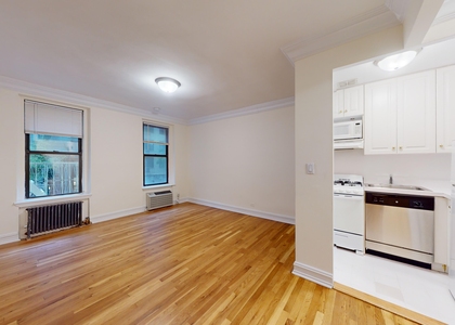 East 46th Street - Photo 1