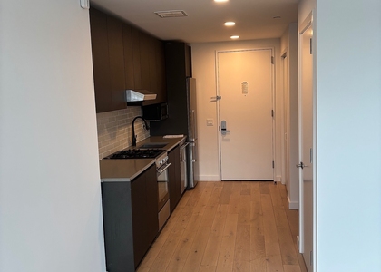 Northern Boulevard - Photo 1