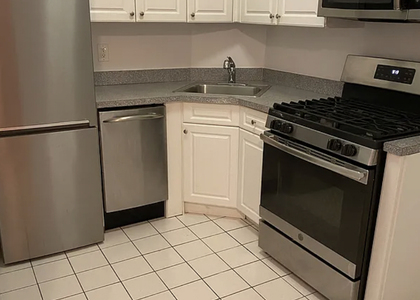 East 80th Street - Photo 1