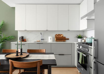 Ashland Place - Photo 1