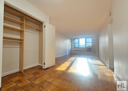 East 36 Street - Photo 1