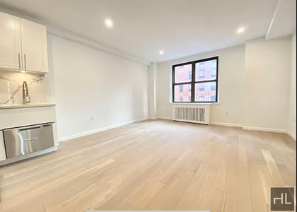East 48th Street - Photo 1
