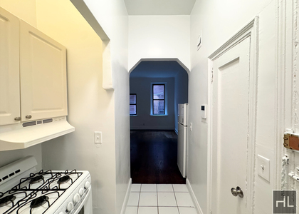 1 Avenue - Photo 1