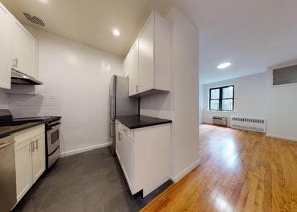 East 81st Street - Photo 1