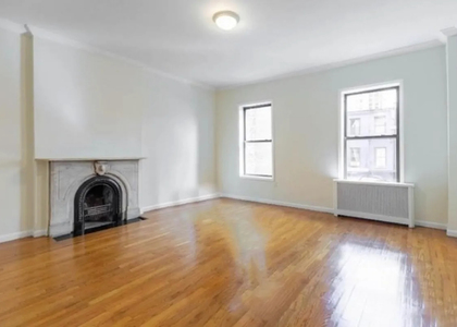 West 55th Street - Photo 1