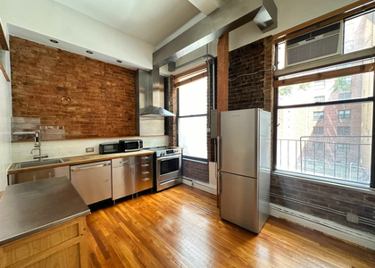 816 Broadway - Photo 1