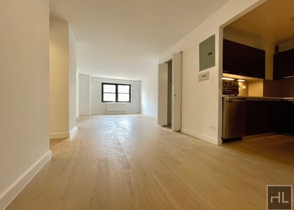 East 39th Street - Photo 1