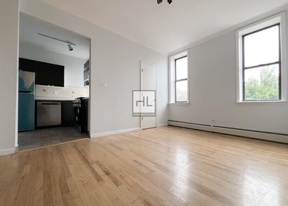 36 Avenue - Photo 1