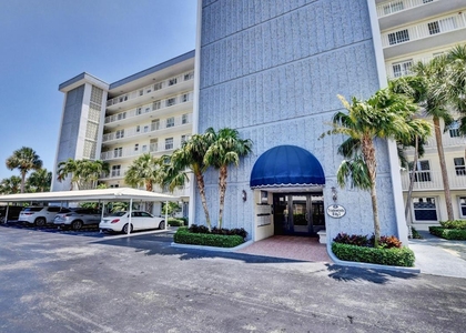 1 Harbourside Drive - Photo 1
