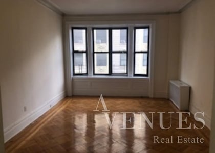 West 98th Street - Photo 1
