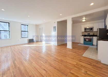 270 Fort Washington Avenue - Photo 1