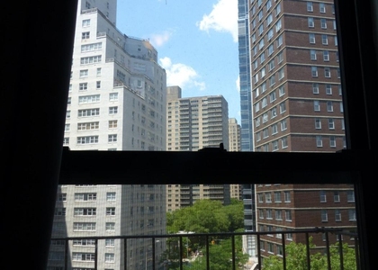 2020 Broadway - Photo 1
