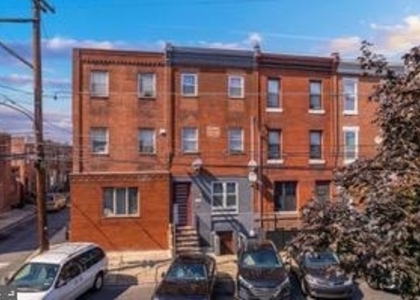 1425 Jackson Street - Photo 1