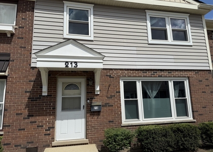 213 Frederick Place - Photo 1