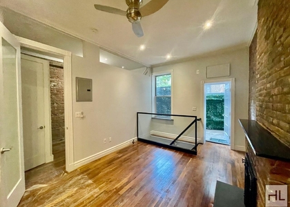 Hudson St - Photo 1