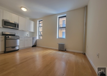 West 45 Street - Photo 1