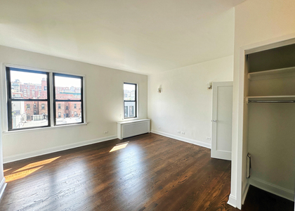 235 West 22nd Street - Photo 1