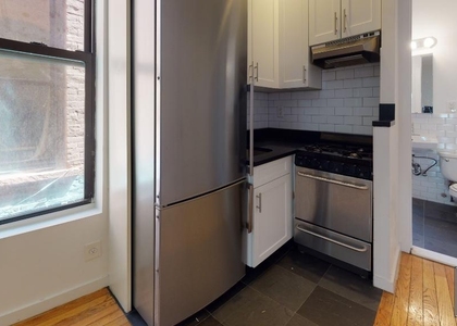312 East 91st Street - Photo 1