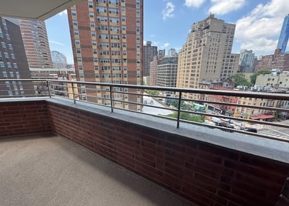 460-520 Second Avenue,  - Photo 1