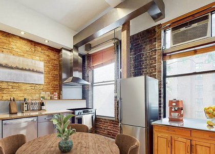 816 Broadway - Photo 1
