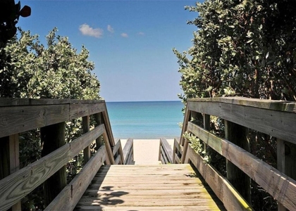 3606 S Ocean Boulevard - Photo 1