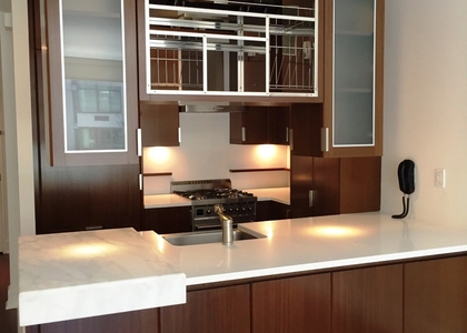 60 Riverside Boulevard - Photo 1