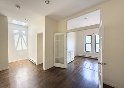 Nostrand Avenue - Photo 1