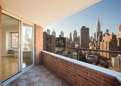 Second Avenue - Photo 1