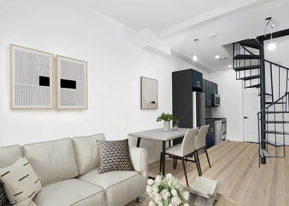141 Meserole St - Photo 1